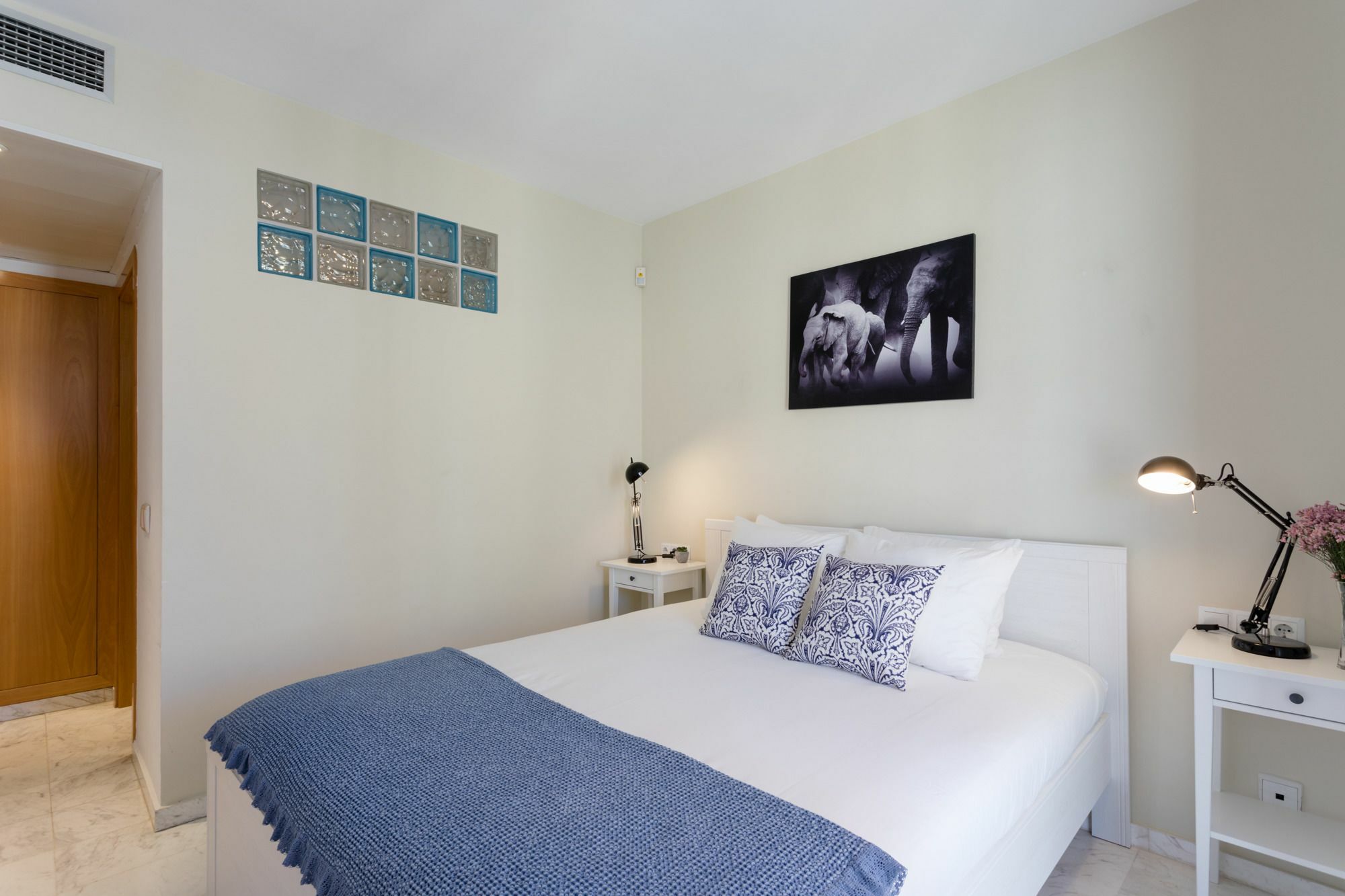 Unique Rentals - Stylish Seafront Duplex バルセロナ エクステリア 写真